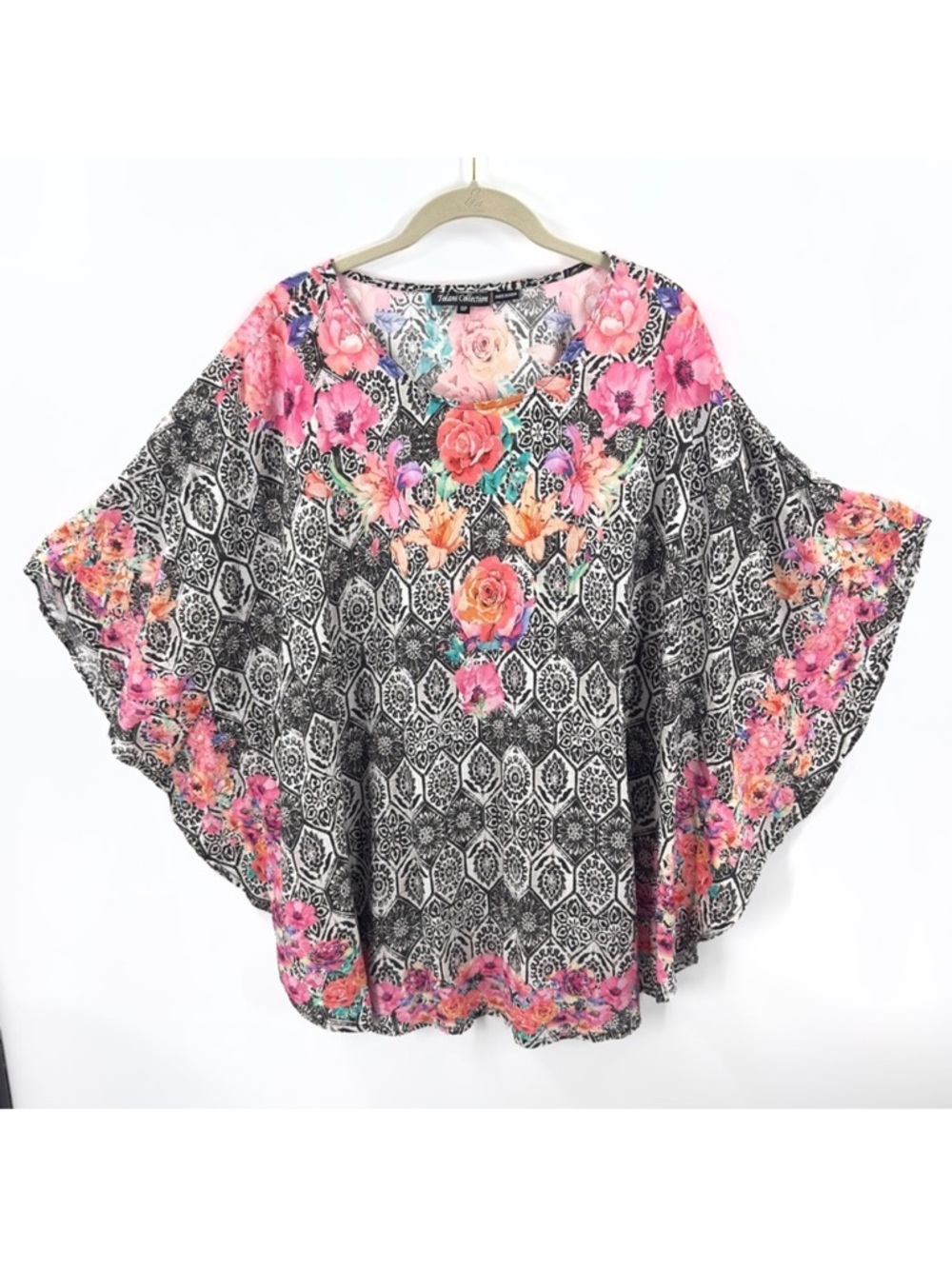 Tolani Collection Floral Poncho Kaftan Top Womens Size 1XP Boho Flowy Beach